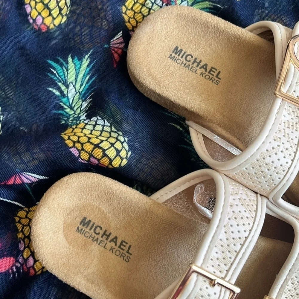 Brand New Michael Kors Zoria Adjustable Strap Slides Sandals Blush Gold Tone
